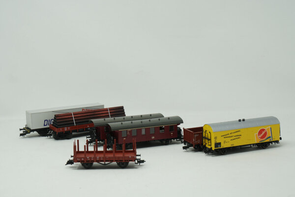 Fleischmann Güterwagen & ROCO Personenwagen Eisenbahn Waggon ohne OVP