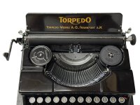 Schreibmaschine der Marke TORPEDO Vintage Antik mit Koffer