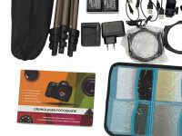 Panasonic Lumix DMC-G70 + 14 - 42mm Objektiv + Zubehörpaket / Top Zustand