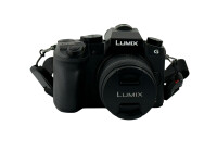 Panasonic Lumix DMC-G70 + 14 - 42mm Objektiv + Zubehörpaket / Top Zustand