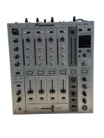 Pioneer DJM-700 4-Kanal Digital DJ Mixer im Flightcase
