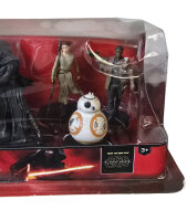 Star Wars: The Force Awakens - Set mit 6 Figuren / Disney Store / 3.75” / Brandneu