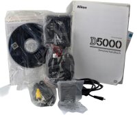 Nikon D5000 Body + Nikon 18-55mm VR Objektiv / ohne OVP / Guter Zustand