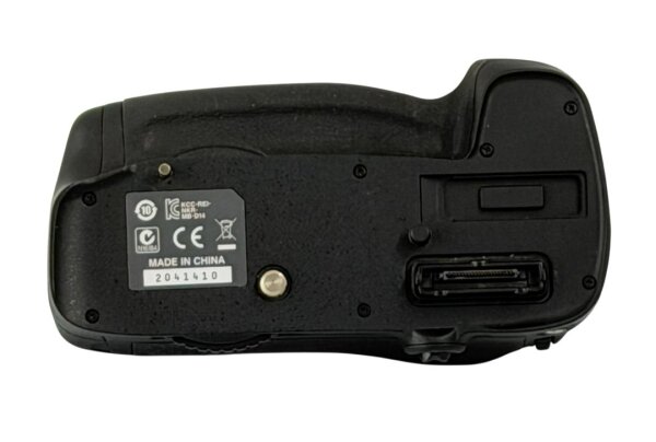 Nikon MB-D14 Batteriegriff für Nikon D600 & D610 / Ohne OVP / Guter Zustand