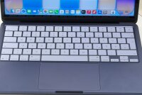 Apple MacBook Neo 13" / A18 Pro / 8GB RAM / 256GB SSD / Indigo / MHFF4D/A / Top
