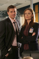 Bones: Die Knochenjägerin - Season 1 (6 DVDs) Top Zustand